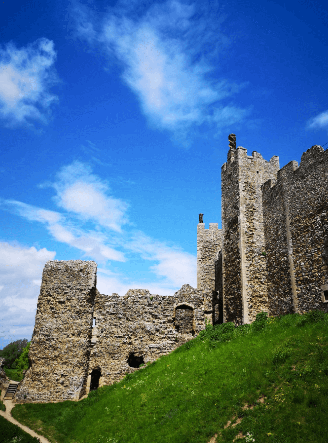 framlingham castle ruins suffolk