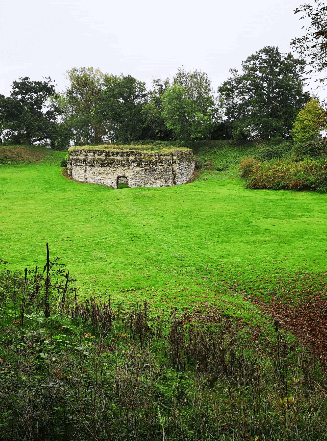 new buckenham castle ruins